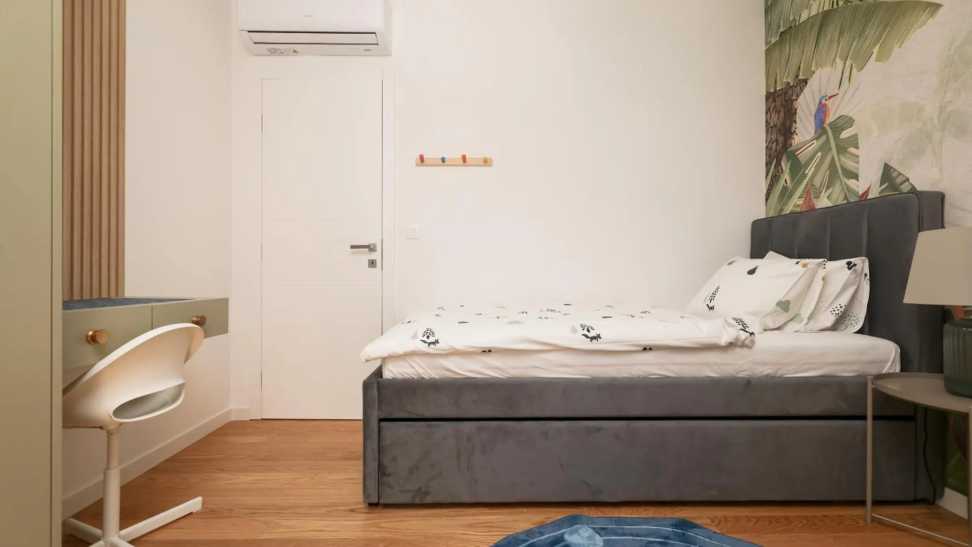 Lola'S Apartment ザダル